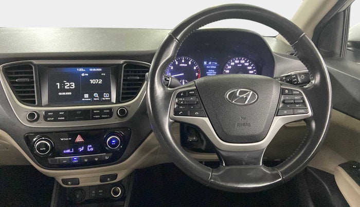 2017 Hyundai Verna 1.6 VTVT SX (O) AT, Petrol, Automatic, 54,662 km, Steering Wheel Close Up