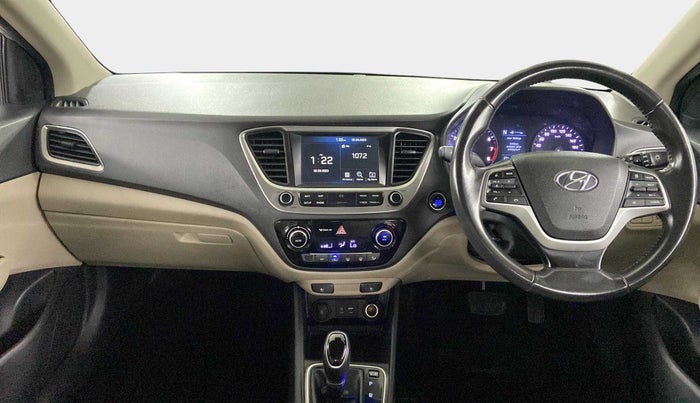 2017 Hyundai Verna 1.6 VTVT SX (O) AT, Petrol, Automatic, 54,662 km, Dashboard