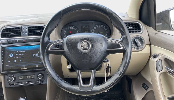 2015 Skoda Rapid 1.5 TDI CR STYLE PLUS AT, Diesel, Automatic, 85,805 km, Odometer Image