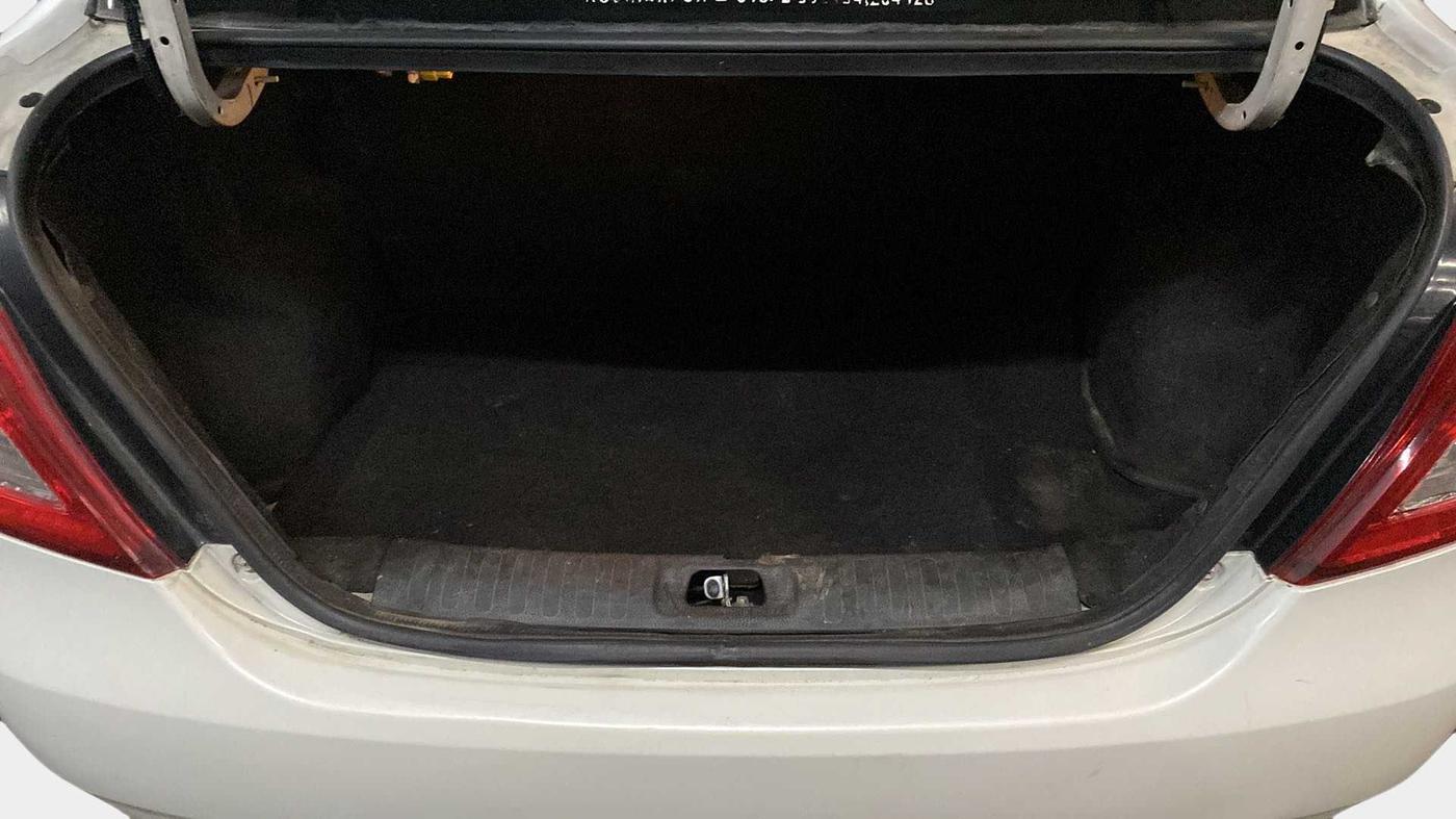 2013 Maruti Swift Dzire VDI, Diesel, Manual, 90,335 km, Boot Inside
