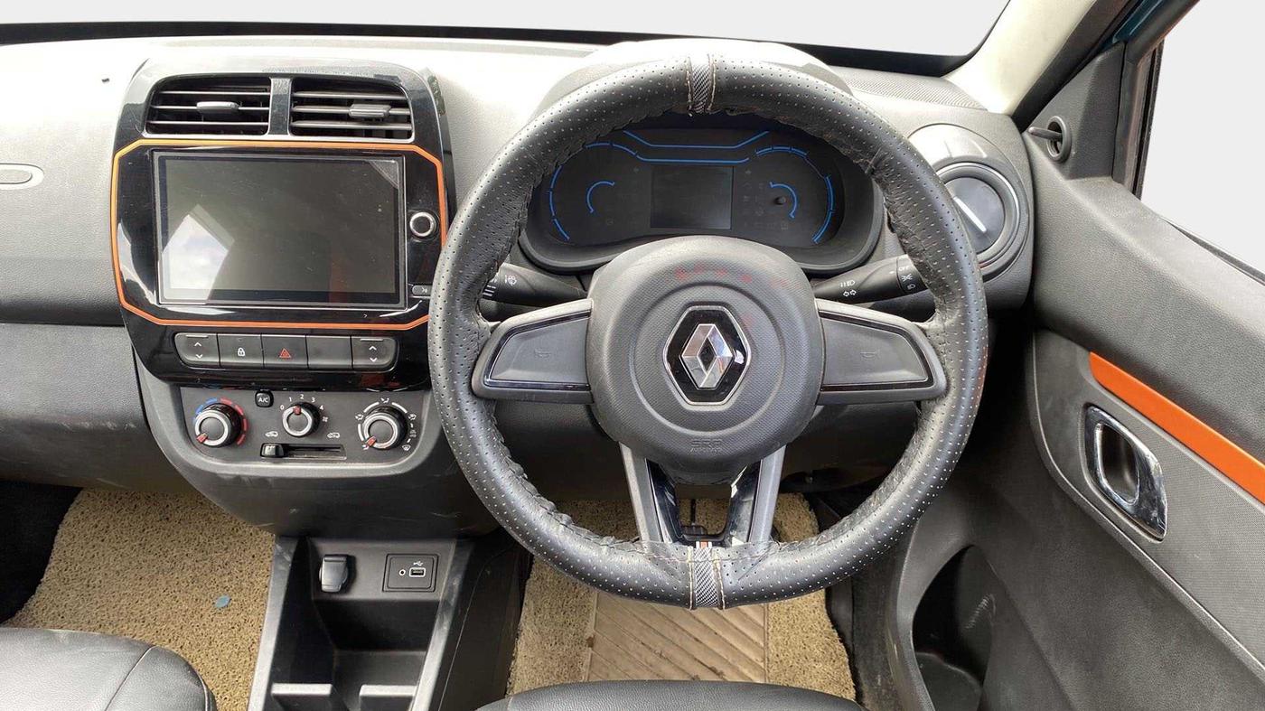 2020 Renault Kwid CLIMBER 1.0 AMT (O), Petrol, Automatic, 7,277 km, Steering Wheel Close Up
