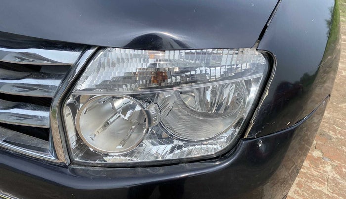 2015 Renault Duster 110 PS RXZ DIESEL (OPT), Diesel, Manual, 86,173 km, Left headlight - Minor scratches