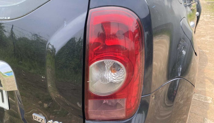 2015 Renault Duster 110 PS RXZ DIESEL (OPT), Diesel, Manual, 86,173 km, Right tail light - Minor damage