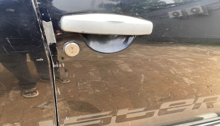 2015 Renault Duster 110 PS RXZ DIESEL (OPT), Diesel, Manual, 86,173 km, Driver-side door - Minor scratches