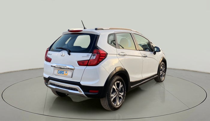 2017 Honda WR-V 1.5L I-DTEC VX MT, Diesel, Manual, 1,01,833 km, Right Back Diagonal