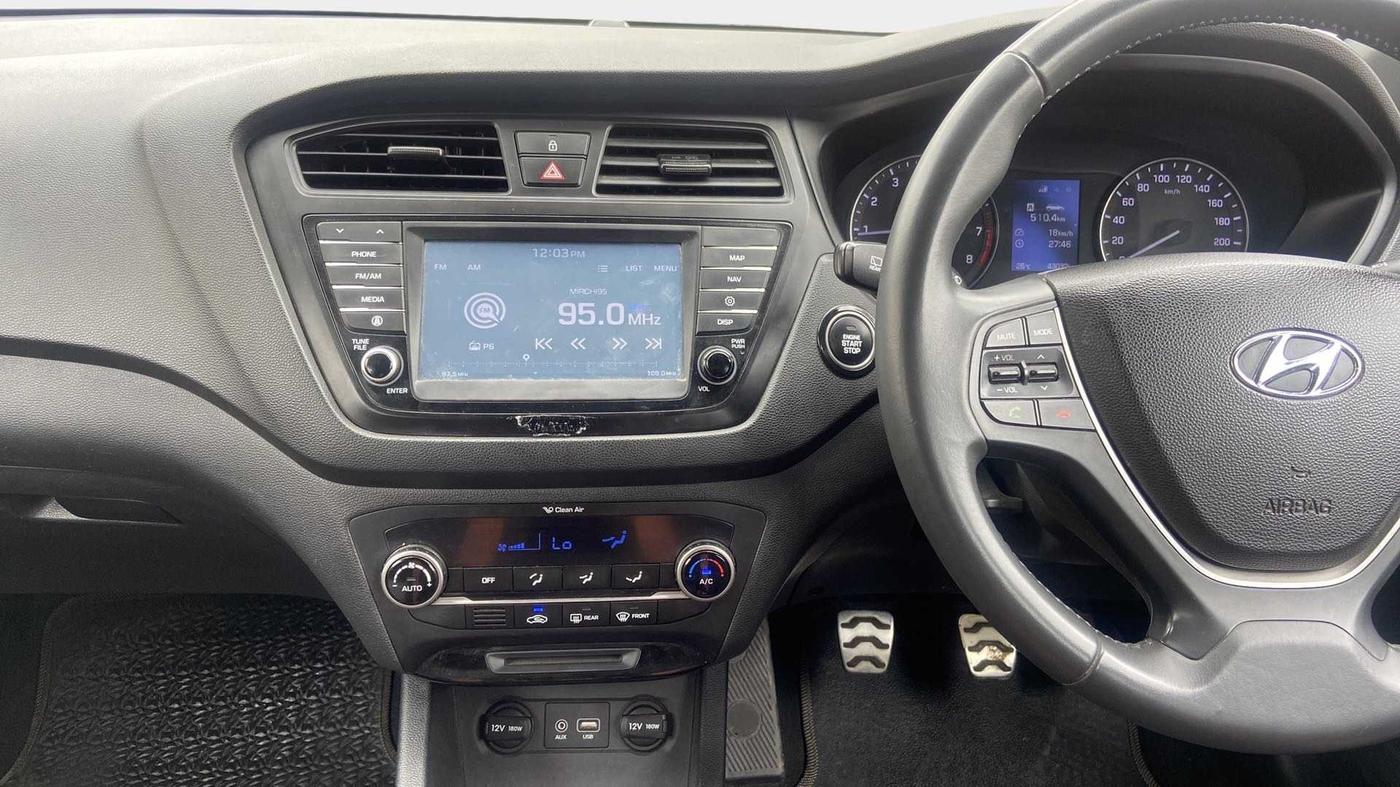 2017 Hyundai i20 Active 1.2 SX, Petrol, Manual, 43,031 km, Air Conditioner