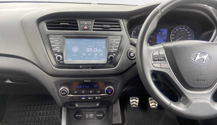 2017 Hyundai i20 Active 1.2 SX, Petrol, Manual, 43,031 km, Infotainment System