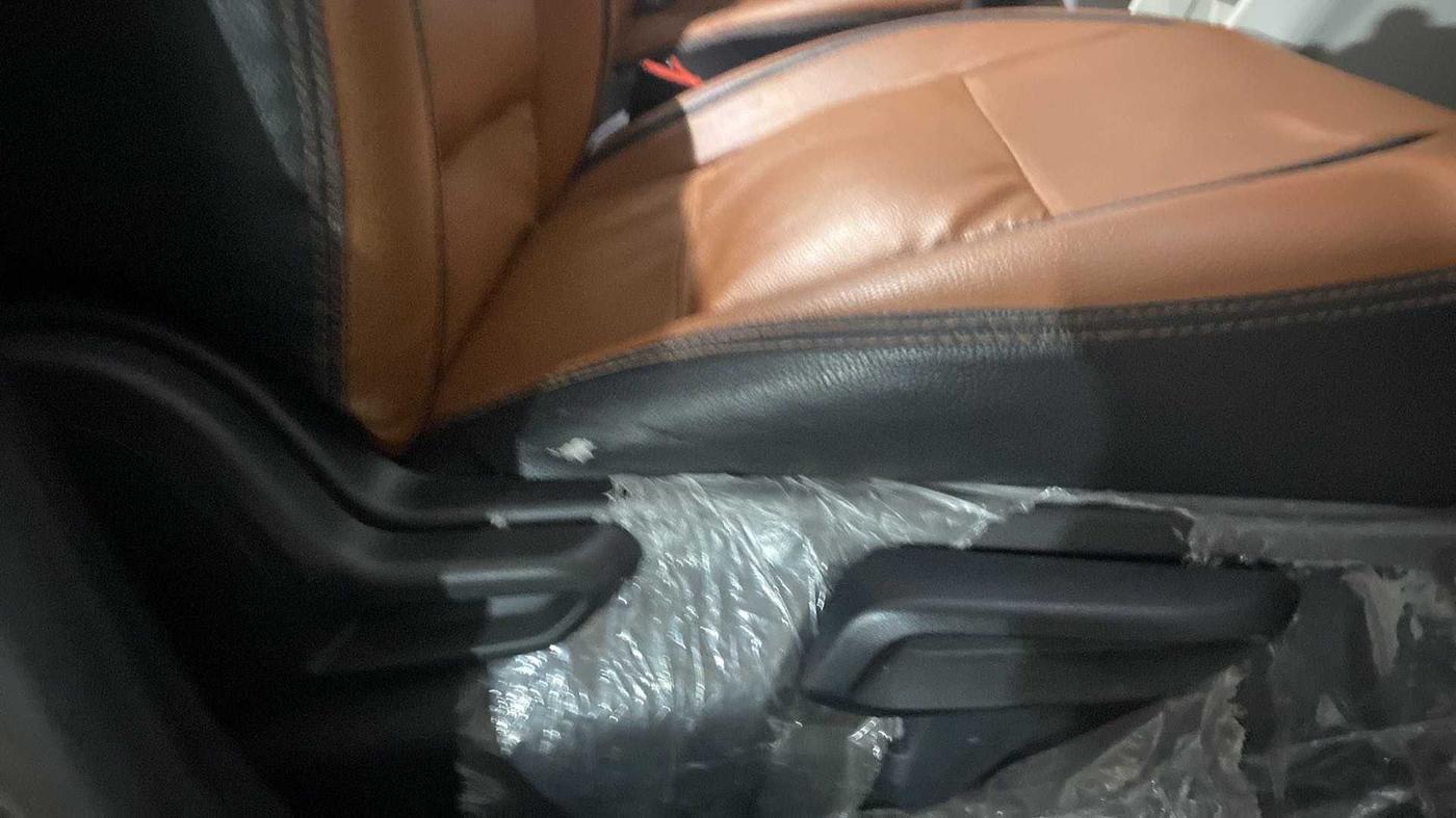 2022 Tata TIGOR XZ PLUS CNG, CNG, Manual, 14,105 km, Driver Side Adjustment Panel