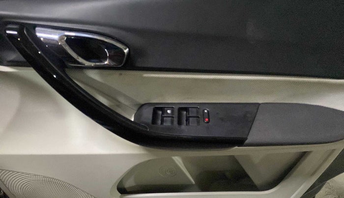 2022 Tata TIGOR XZ PLUS CNG, CNG, Manual, 14,105 km, Driver Side Door Panels Control