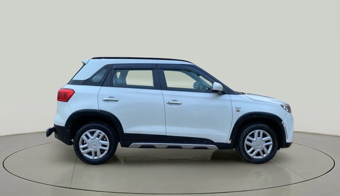2017 Maruti Vitara Brezza VDI, Diesel, Manual, 41,781 km, Right Side View