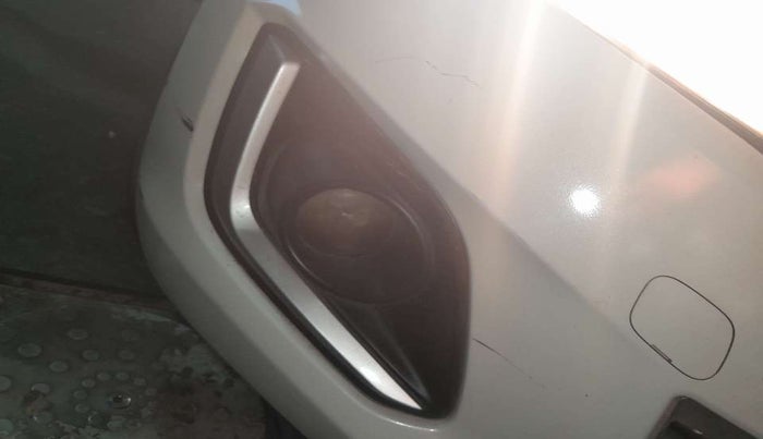 2015 Maruti Swift VDI ABS, Diesel, Manual, 99,091 km, Right fog light - Not working