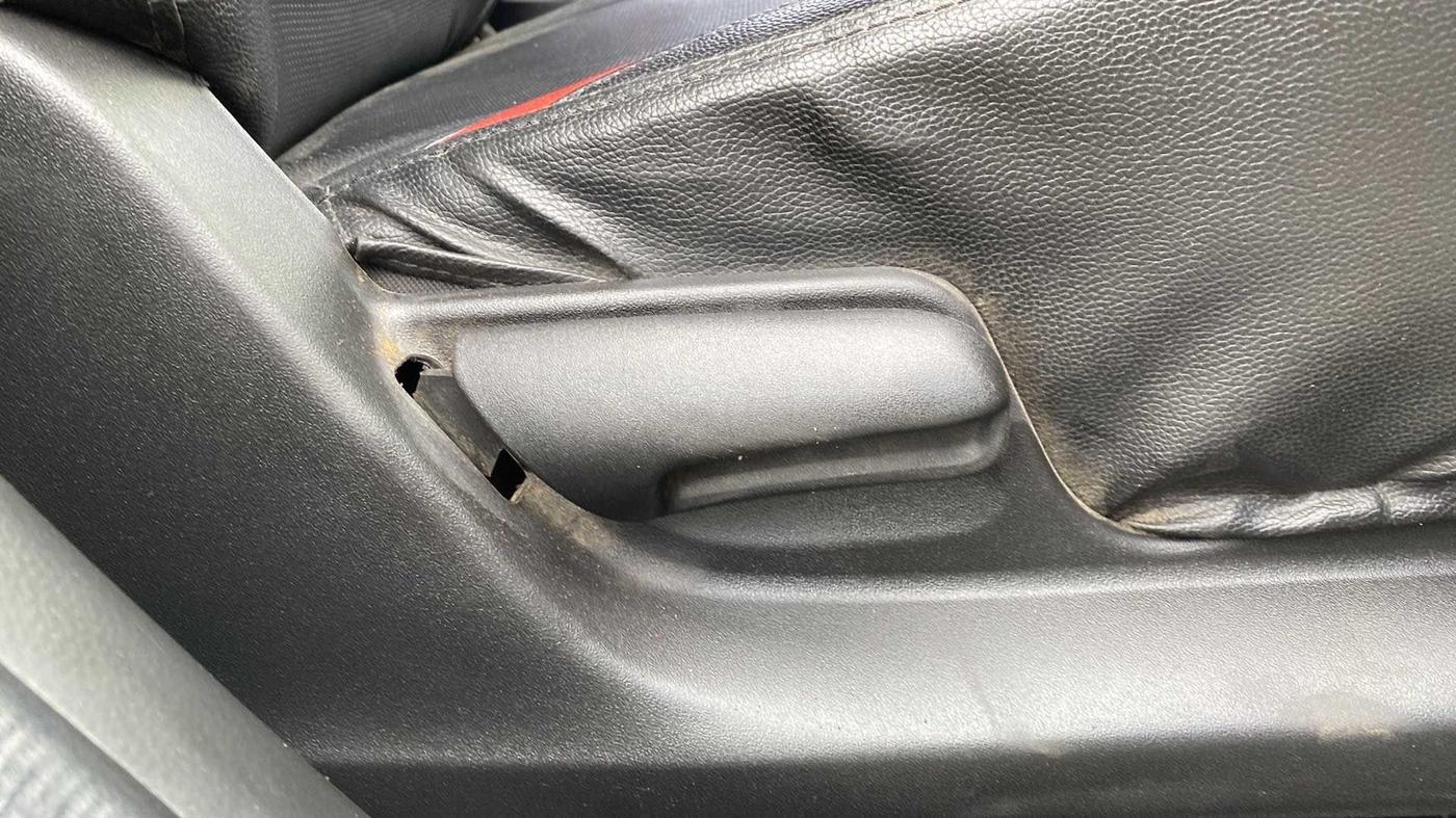 2015 Maruti Swift VDI ABS, Diesel, Manual, 99,091 km, Driver Side Adjustment Panel