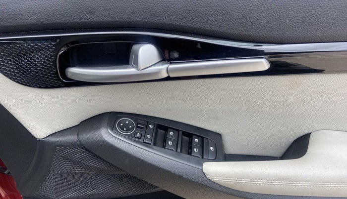 2022 KIA SELTOS HTX 1.5 PETROL, Petrol, Manual, 10,845 km, Driver Side Door Panels Control
