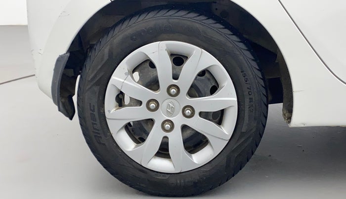 2017 Hyundai Eon MAGNA +, Petrol, Manual, 51,292 km, Right Rear Wheel