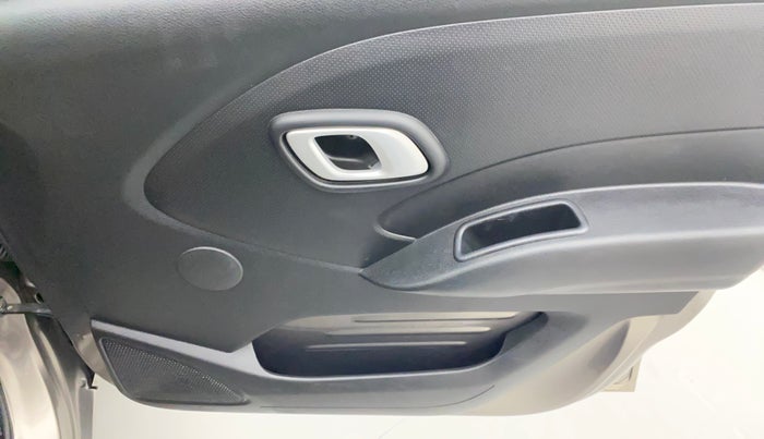 2019 Datsun Redi Go T (O), Petrol, Manual, 55,019 km, Driver Side Door Panels Control