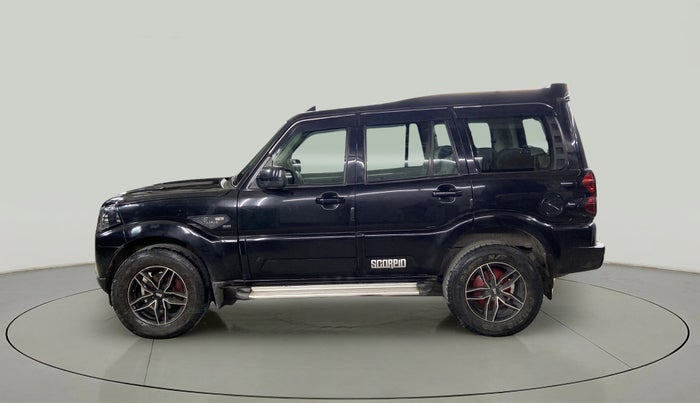 2018 Mahindra Scorpio S5, Diesel, Manual, 43,598 km, Left Side