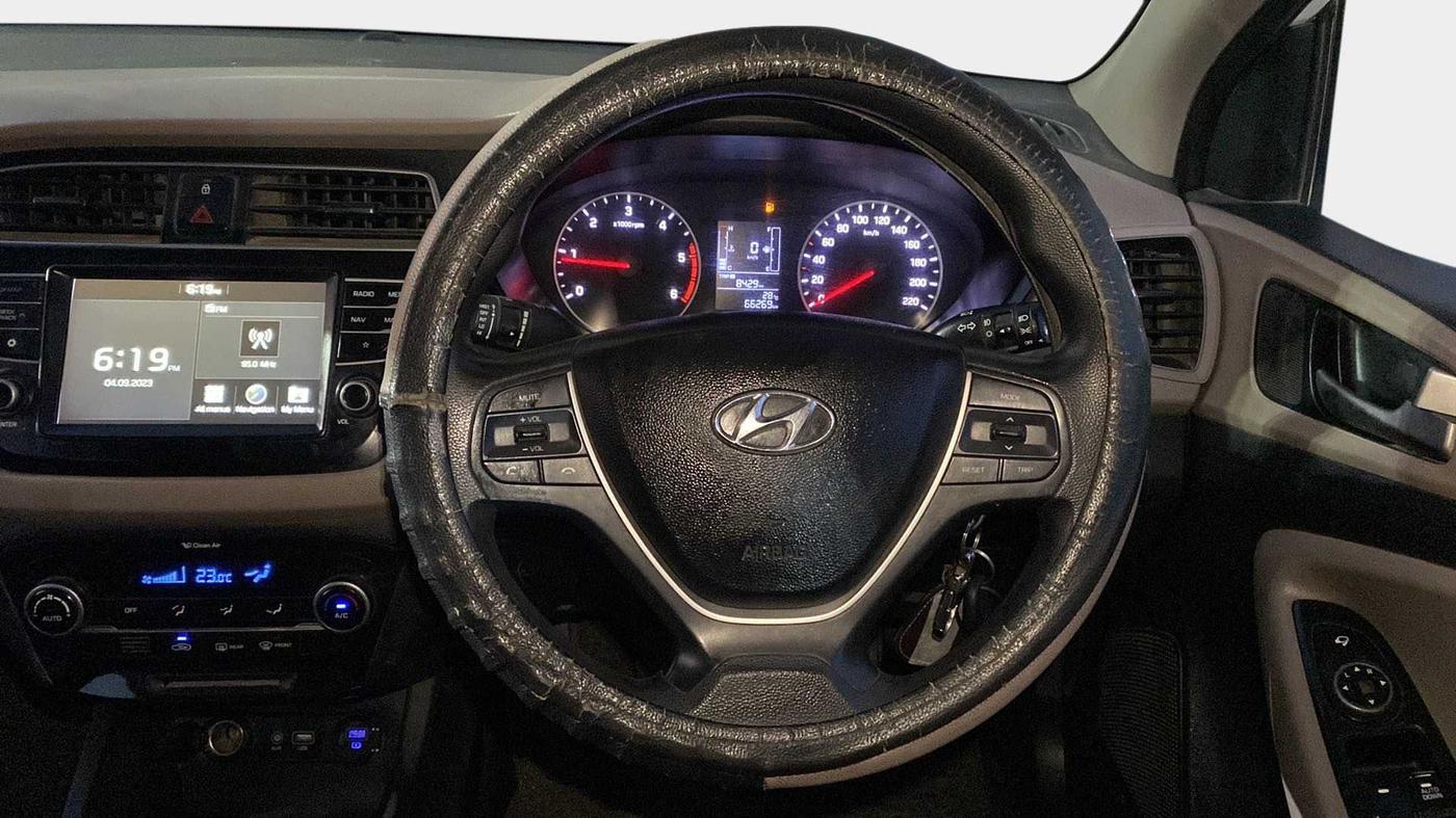 2018 Hyundai Elite i20 ASTA 1.4 CRDI, Diesel, Manual, 66,260 km, Steering Wheel Close Up