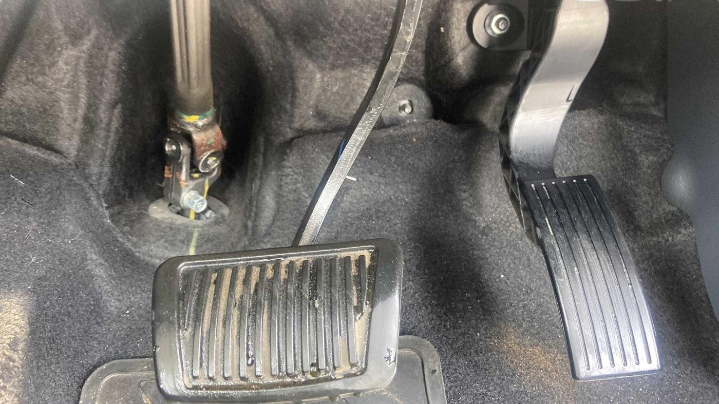 2020 Hyundai AURA SX PLUS 1.2 AMT, Petrol, Automatic, 21,627 km, Pedals