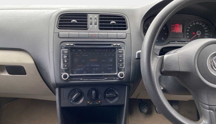 2011 Volkswagen Polo COMFORTLINE 1.2L PETROL, Petrol, Manual, 1,15,475 km, Air Conditioner