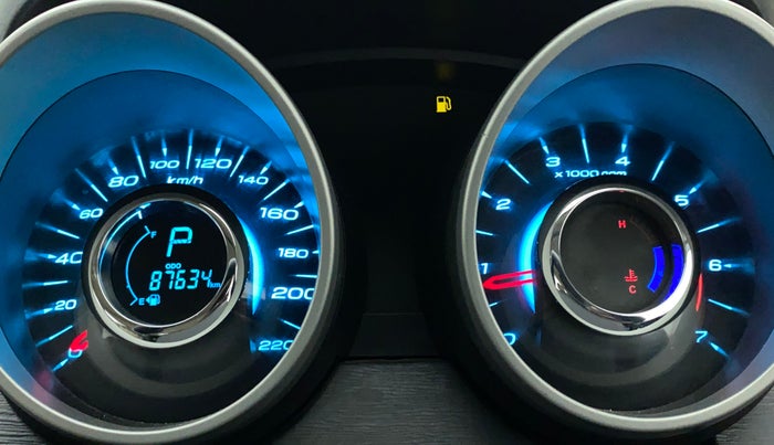 2017 Mahindra XUV500 W10 AT, Diesel, Automatic, 87,979 km, Odometer Image