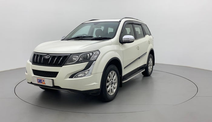 2017 Mahindra XUV500 W10 AT, Diesel, Automatic, 87,979 km, Left Front Diagonal