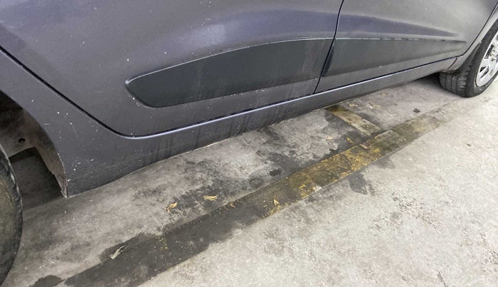 2019 Hyundai Grand i10 MAGNA 1.2 KAPPA VTVT, Petrol, Manual, 49,805 km, Right running board - Slightly dented