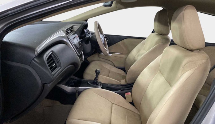 2014 Honda City 1.5L I-DTEC V, Diesel, Manual, 1,10,868 km, Right Side Front Door Cabin