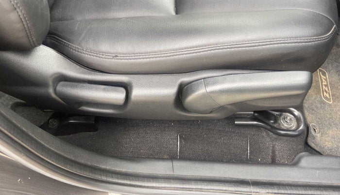 2017 Honda Jazz 1.2L I-VTEC V AT, Petrol, Automatic, 28,117 km, Driver Side Adjustment Panel