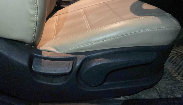 2021 Hyundai Verna SX 1.5 VTVT, Petrol, Manual, 15,981 km, Driver Side Adjustment Panel