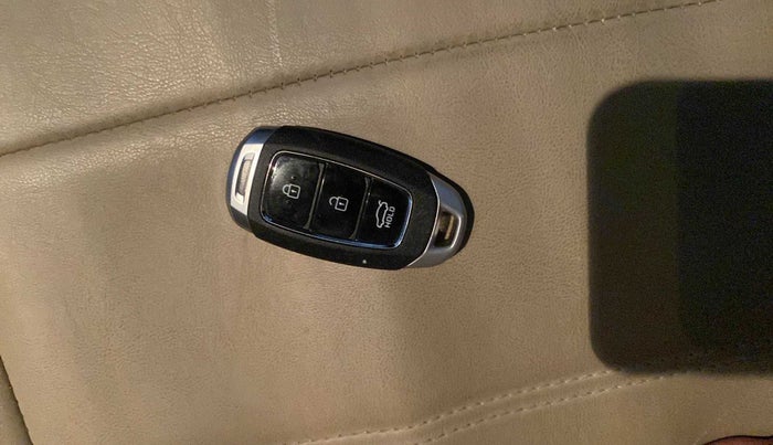 2021 Hyundai Verna SX 1.5 VTVT, Petrol, Manual, 15,981 km, Key Close Up