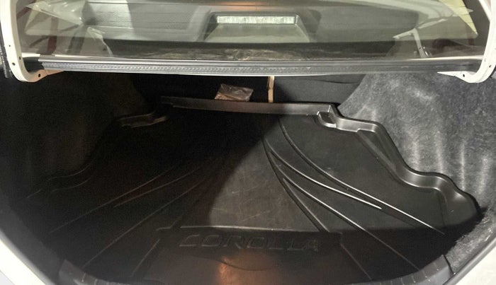 2019 Toyota Corolla Altis VL CVT PETROL, Petrol, Automatic, 27,222 km, Boot Inside