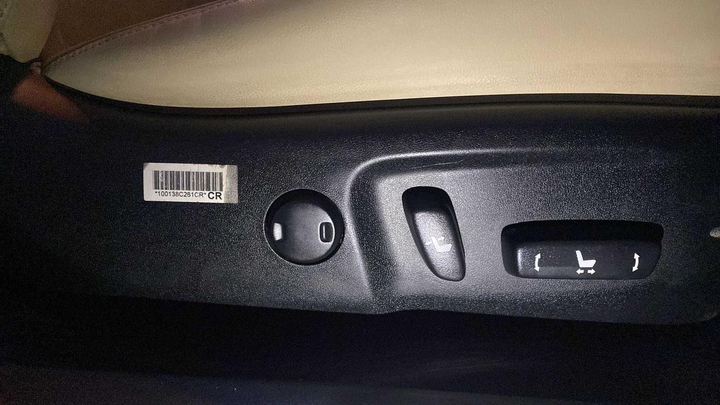 2019 Toyota Corolla Altis VL CVT PETROL, Petrol, Automatic, 27,222 km, Driver Side Adjustment Panel