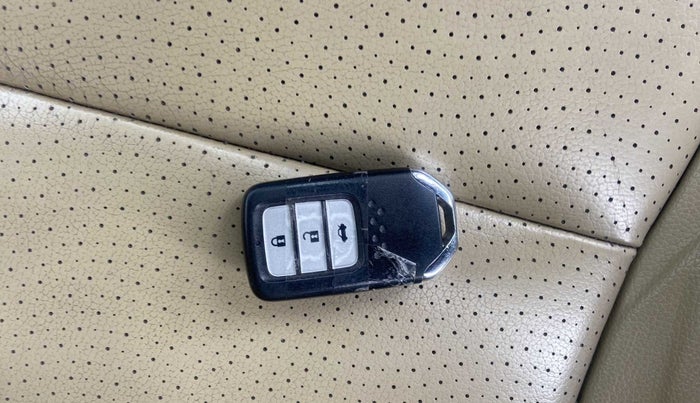 2018 Honda City 1.5L I-VTEC VX, Petrol, Manual, 31,964 km, Key Close Up