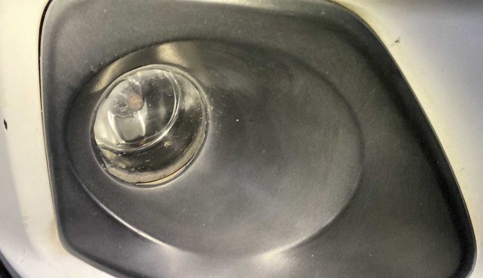 2016 Maruti Alto K10 VXI, Petrol, Manual, 48,535 km, Right fog light - Not working