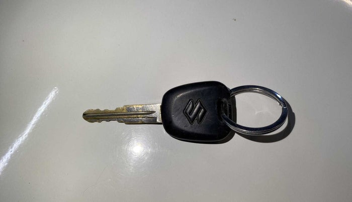 2016 Maruti Alto K10 VXI, Petrol, Manual, 48,535 km, Key Close Up