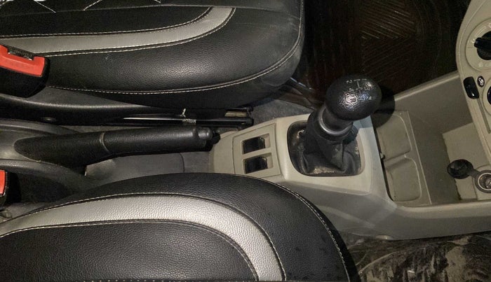 2016 Maruti Alto K10 VXI, Petrol, Manual, 48,535 km, Gear Lever