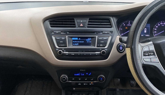 2015 Hyundai Elite i20 ASTA 1.4 CRDI, Diesel, Manual, 58,358 km, AC Unit - Front vent has minor damage
