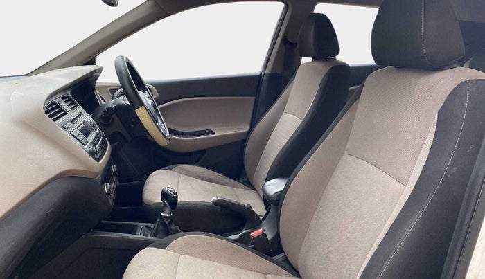 2015 Hyundai Elite i20 ASTA 1.4 CRDI, Diesel, Manual, 58,358 km, Right Side Front Door Cabin