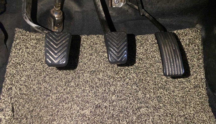 2013 Hyundai Eon MAGNA +, Petrol, Manual, 82,327 km, Pedals