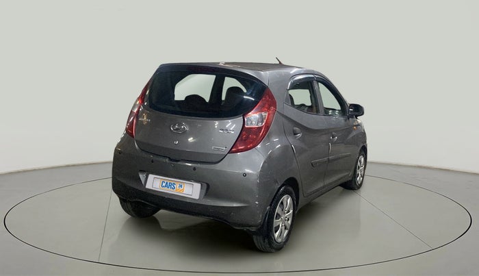 2013 Hyundai Eon MAGNA +, Petrol, Manual, 82,327 km, Right Back Diagonal