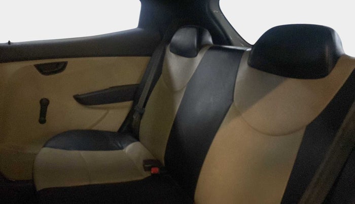 2015 Hyundai Eon ERA +, Petrol, Manual, 43,747 km, Right Side Rear Door Cabin