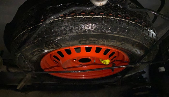 2023 Renault TRIBER RXL MT, Petrol, Manual, 36,279 km, Spare Tyre