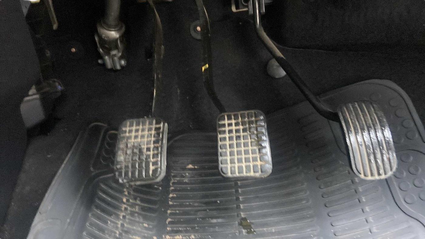 2018 Tata Tiago XZ PETROL, Petrol, Manual, 23,006 km, Pedals