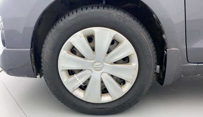 2017 Maruti Ertiga VXI AT, Petrol, Automatic, 61,486 km, Left Front Wheel
