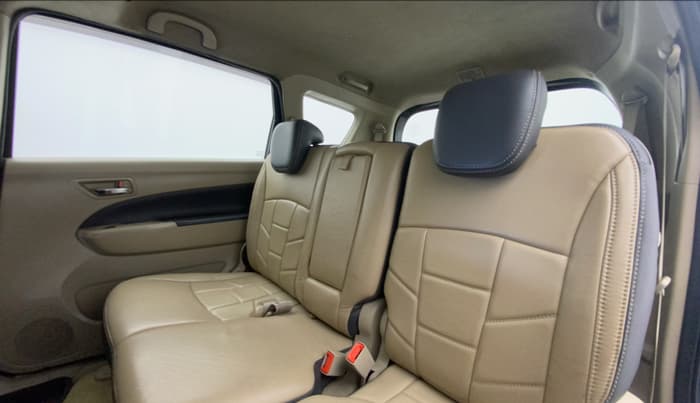 2017 Maruti Ertiga VXI AT, Petrol, Automatic, 61,486 km, Right Side Rear Door Cabin