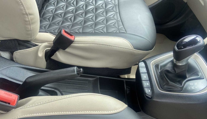 2019 Hyundai NEW SANTRO SPORTZ AMT, Petrol, Automatic, 9,279 km, Gear Lever