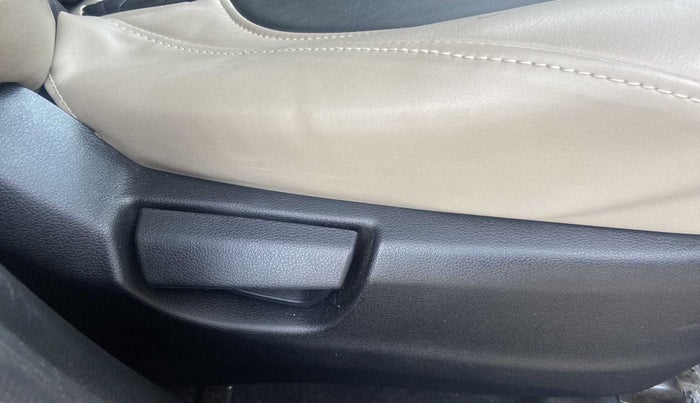 2019 Hyundai NEW SANTRO SPORTZ AMT, Petrol, Automatic, 9,279 km, Driver Side Adjustment Panel