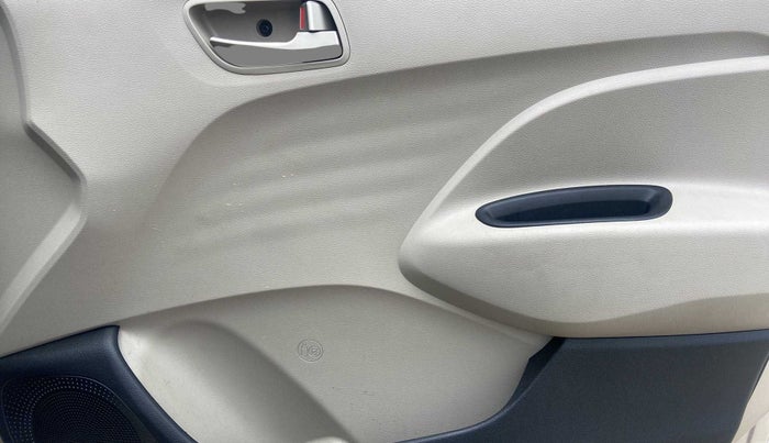 2019 Hyundai NEW SANTRO SPORTZ AMT, Petrol, Automatic, 9,279 km, Driver Side Door Panels Control