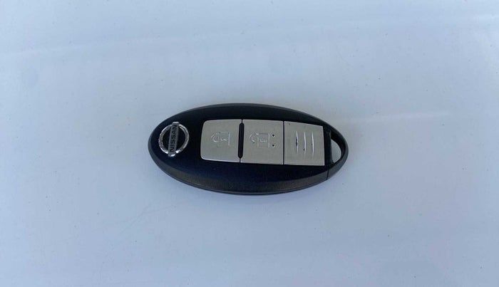 2014 Nissan Micra XV CVT, Petrol, Automatic, 67,271 km, Key Close Up