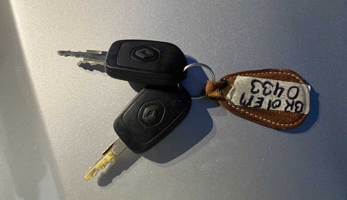 2019 Renault Kwid RXL, Petrol, Manual, 55,637 km, Key Close Up